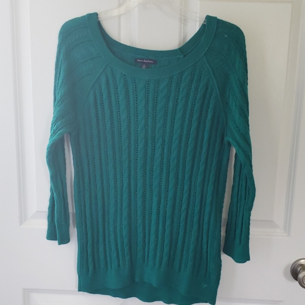 American Eagle 3/4 sleeve sweater